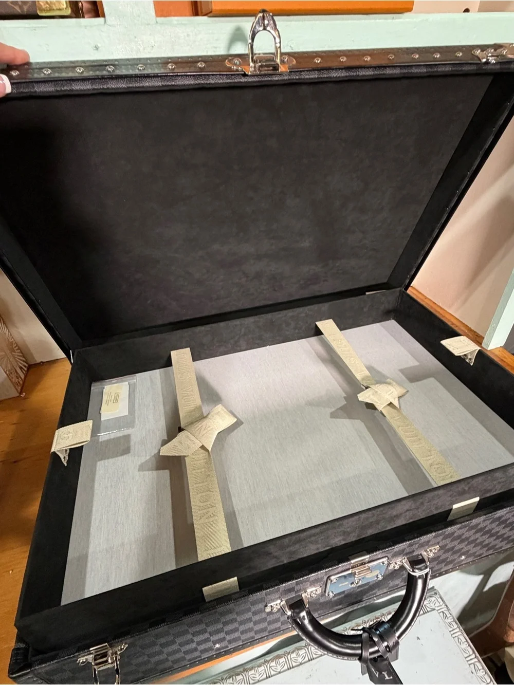 Louis Vuitton Alzer 70 Suitcase in the Damier Graphite canvas pattern